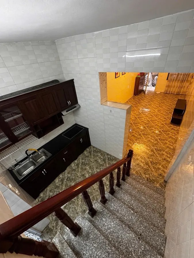 BÁN NHÀ RIÊNG Phố Ngọc Lâm 30m2 X 5 tầng 5.6 Tỷ Long Biên Hà Nội