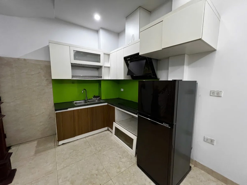 NHÀ MƯỚI Ở LUÔN ĐẦU PHỐ Ngọc Thụy 30m2 X 5 tầng 6.8  tỷ Long Biên Hà Nội