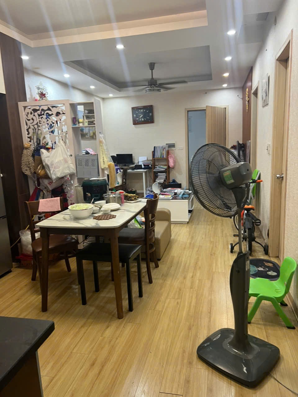 Bán Căn Hộ 2PN, 2WC Full Nội Thất, Chung Cư Thanh Hà - Giá 3 tỷ2xx