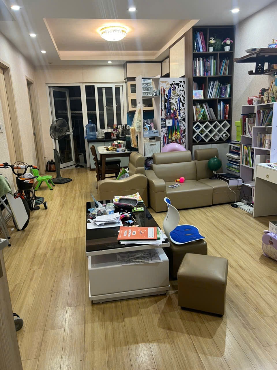 Bán Căn Hộ 2PN, 2WC Full Nội Thất, Chung Cư Thanh Hà - Giá 3 tỷ2xx