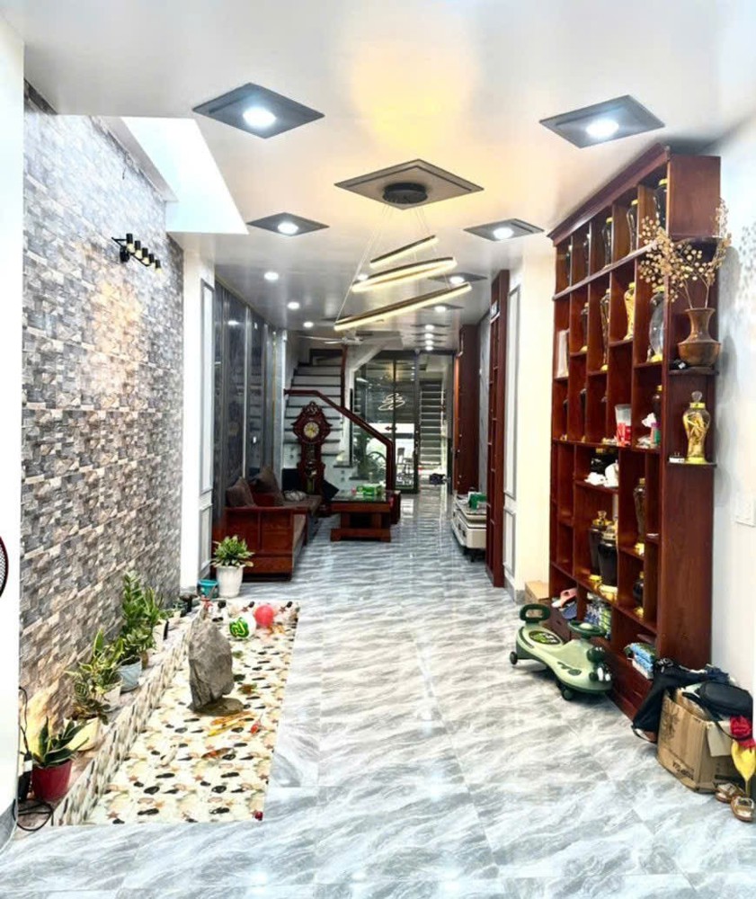 Nhà Đẹp – Giá Tốt  – Chính Chủ Cần Bán Nhanh Nhà 4 Tầng Mới Xây Tại Đường Trần Hưng Đạo