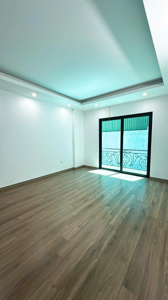 Bán nhà Nguyễn Ngọc Nại, Thanh Xuân - 38m x 6 tầng 8,8 tỷ - Ba bước ra Ô tô tránh - Khu phân lô dân
