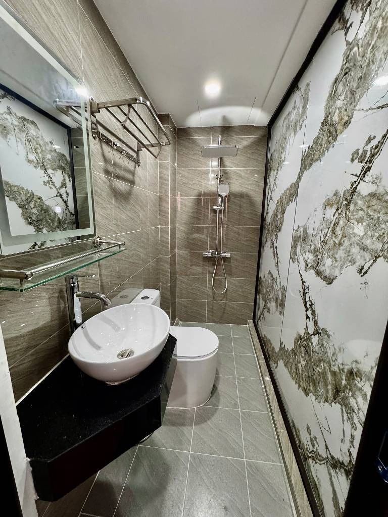 Bán nhà Trần Khắc Chân: Mới xây, Lô Góc, Thang Máy, Ngõ Thông - Vị Trí Đắc Địa