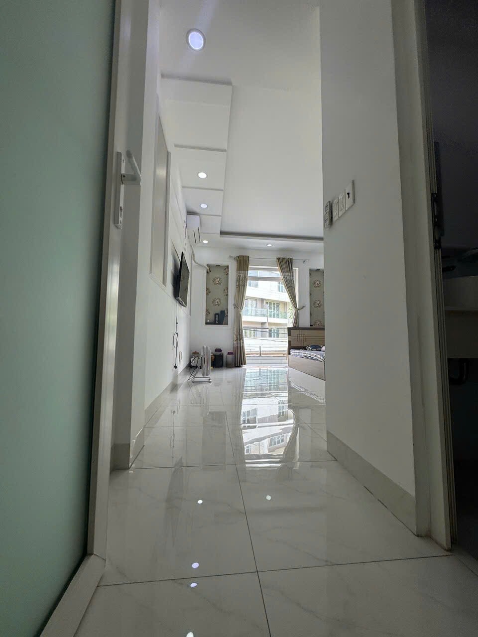 Bán Gấp Nhà Phố Mặt Tiền Bình Phú, Quận 6 - 4 Tầng, View Công Viên