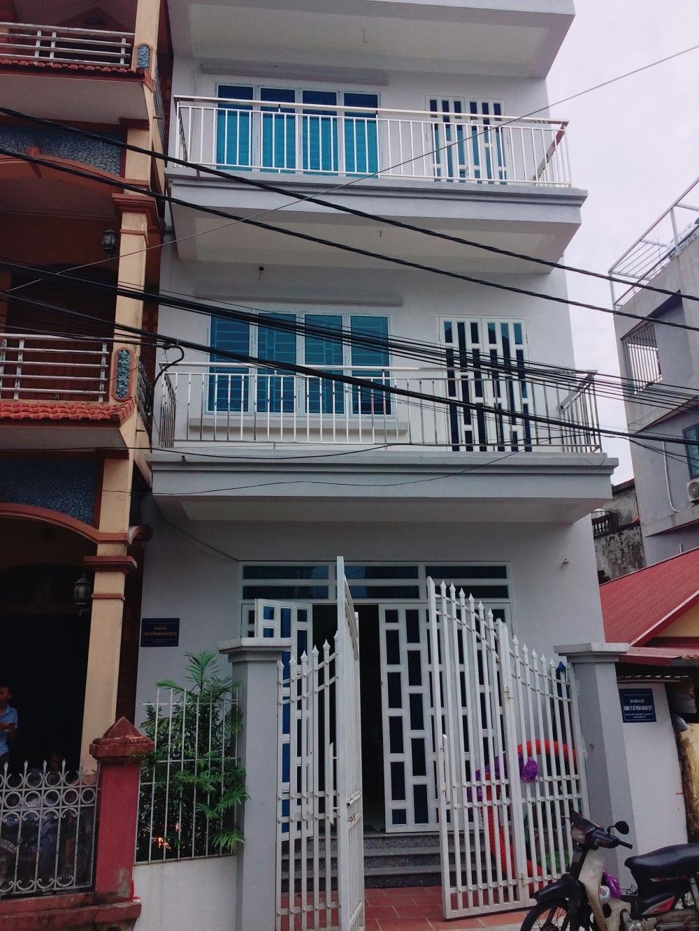 Cho Thuê Nhà 3 Tầng Thạch Bàn, Long Biên - Giá 7 Triệu/Tháng