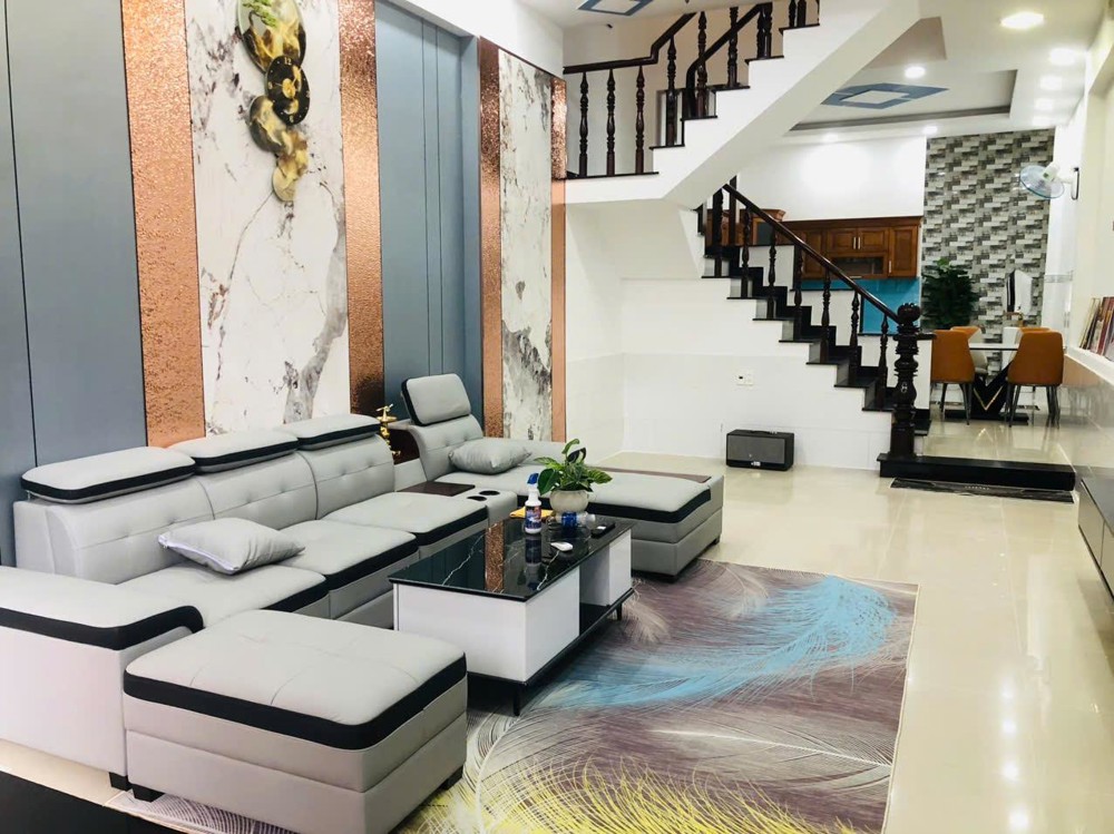 BÌNH TÂN, SÁT TÂN PHÚ - HXH - NHÀ 3 TẦNG -  DIỆN TÍCH 61M2 -  GIÁ NHỈNH 5 TỶ, SỔ HỒNG