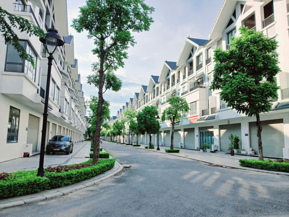 51M LAI XÁ, KIM CHUNG, HOÀI ĐỨC, HÀ NỘI,
SIÊU PHẨM ĐẸP KHÔNG TÙY VẾT, NẰM BÊN CẠNH KHU ĐÔ ĐƯỜNG