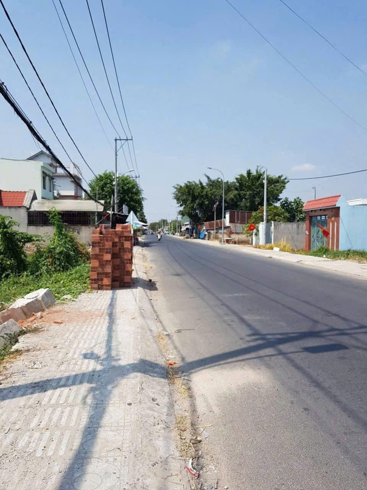 NHÀ (7x43) MT BÙI THỊ LÙNG TRUNG TÂM HÓC MÔN – GIÁ CHỈ 12 TỶ