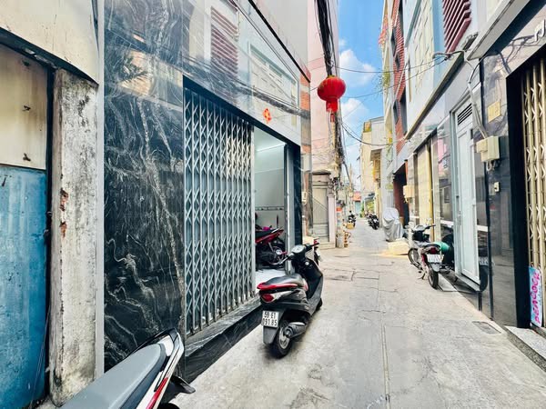 Nhà Đường Nguyễn Văn Nguyễn Phường Tân Đinh Quận 1 Cũ