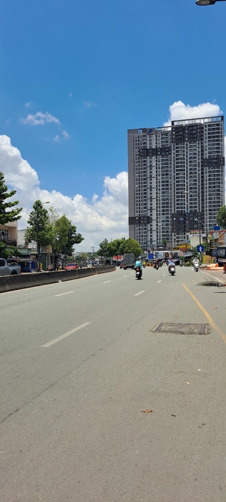 Bán nhà mặt Đường Kha Vạn Cân, P. Linh Xuân, TP HCM,  DT 120 m2, 2 tầng, 4PN, SH, 5.9 tỷ