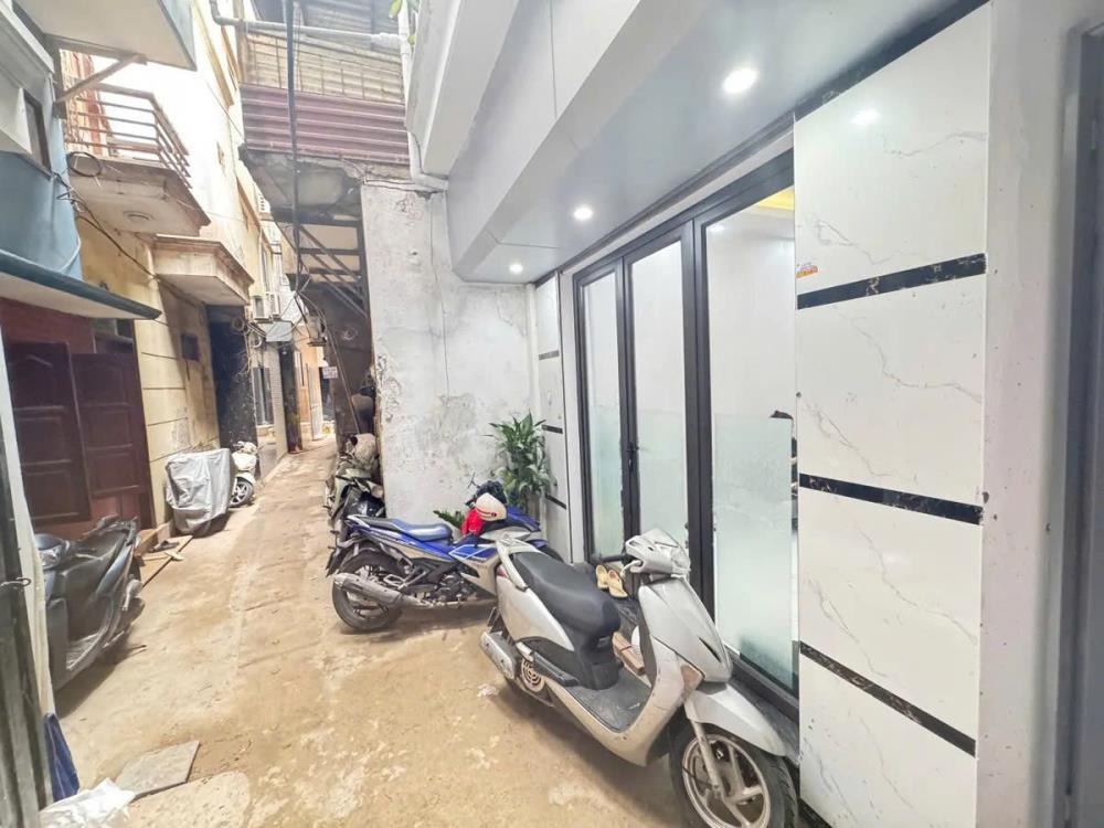Bán nhà phố Đê Trần Khát Chân 45m2, 5 tầng, MT 5m - 7.5 tỷ, ở ngay