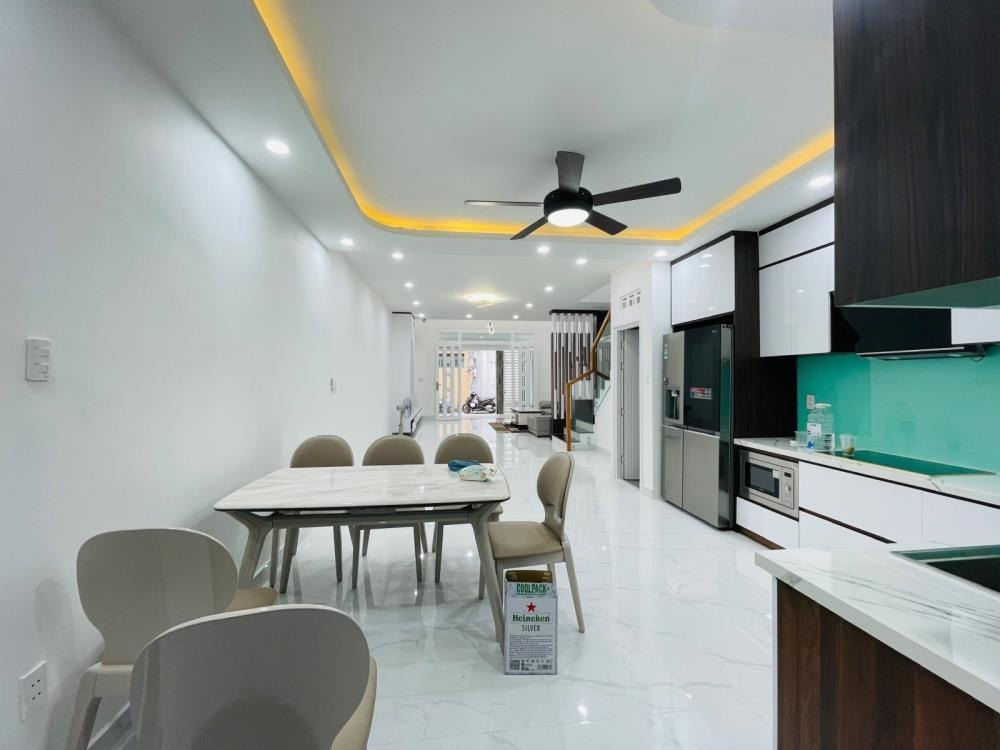 Nhà Mới Đẹp Chu Văn An - 88m2, 3PN, Xe Hơi Vào Nhà - Giá Chỉ 12 Tỷ