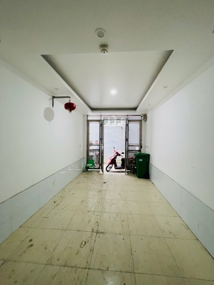 Bán nhà Cổ Nhuế 6 tầng thang máy- gần đại học Mỏ Địa Chất