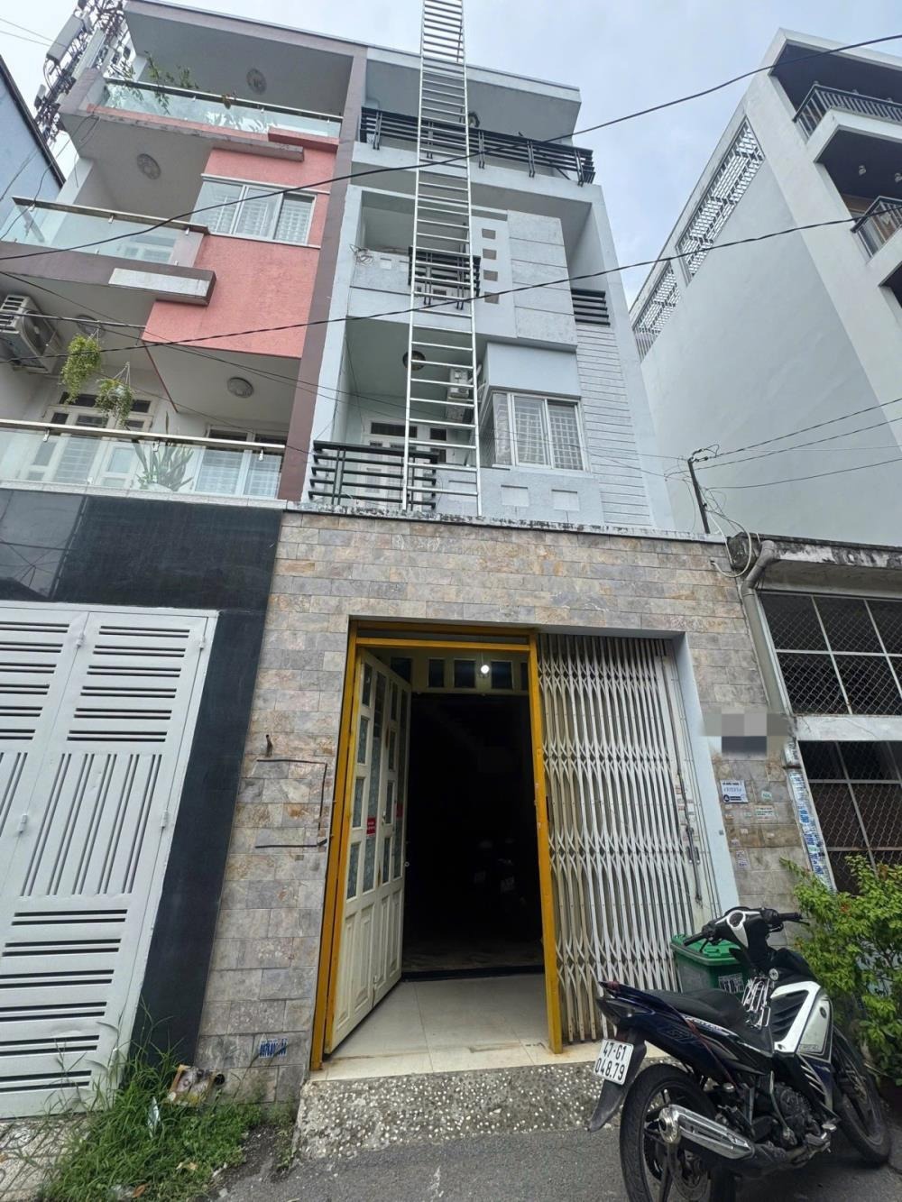 Nhà CHDV 7 Phòng Full Nội Thất, Dòng Tiền 276tr/năm, Gò Vấp - Giá Tốt Nhất