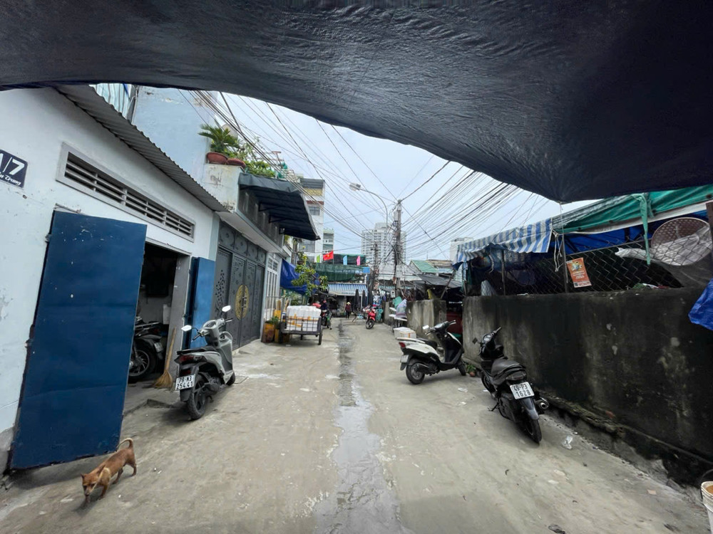 Nhà 1 Trệt 1 Lầu – Ngay Chợ Đầm, Cách Biển Chỉ 700m
- Diện tích đất: 25m² – Diện tích sử dụng: 50m²