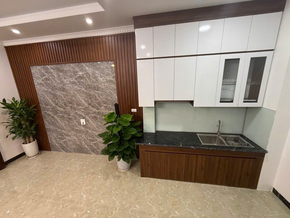 BÁN NHÀ THANH AM LONG BIÊN,ĐẸP LONG LANH 45M-NHỈNH6 TỶ(TL)