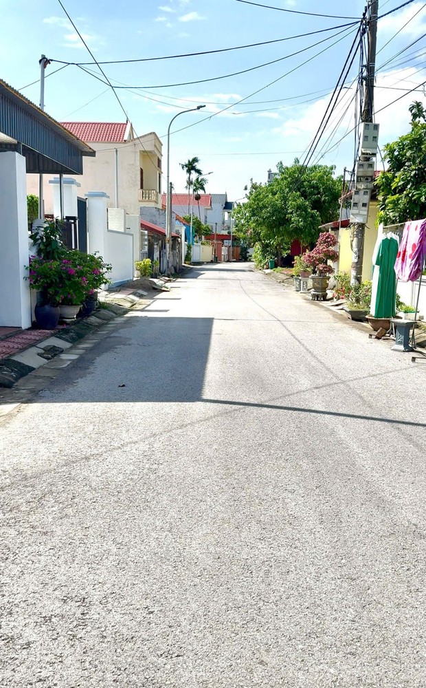 Đất mặt đường thôn Tân Phong -- Kiến Hải – giá chỉ 1,6x tỷ  ZALO 0567 222 555