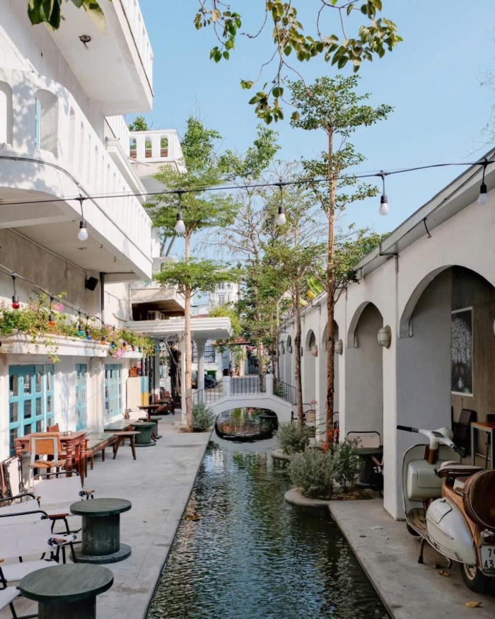 Villa Cổ 2 Tầng Gò Vấp - 970m2, SHR, Nở Hậu, Kinh Doanh Cafe - Giá 99 Tỷ
