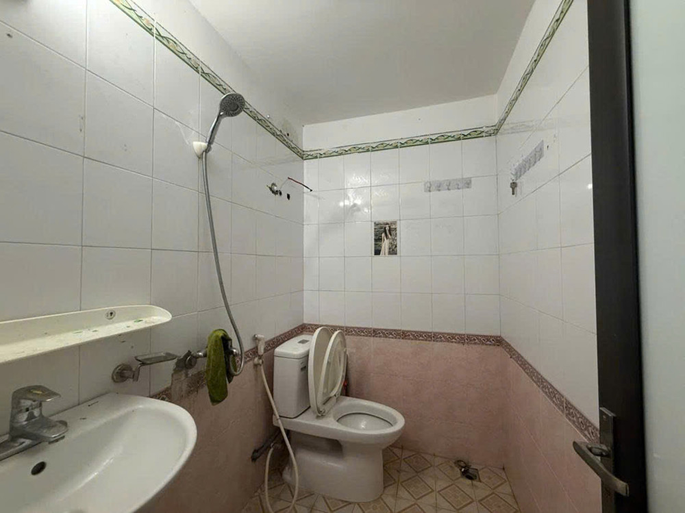 Chỉ 8,1 Tỷ sở hữu ngay nhà 5 tầng, 49m, MT 4m; ngõ nông, thông ra ngõ 282 và KĐT mới Đại Kim