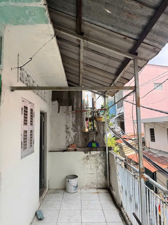 Bán Nhà Nát Giá Tốt Tân Phú: 55m2, Hẻm 4m Lũy Bán Bích - Chỉ 5.15 tỷ