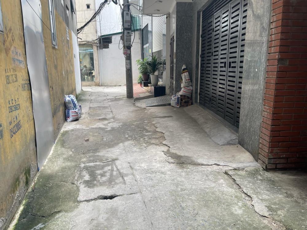 Bán nhà Cầu Giấy - Trần Cung - Vị trí VIP, diện tích lớn, tiềm năng chia lô
