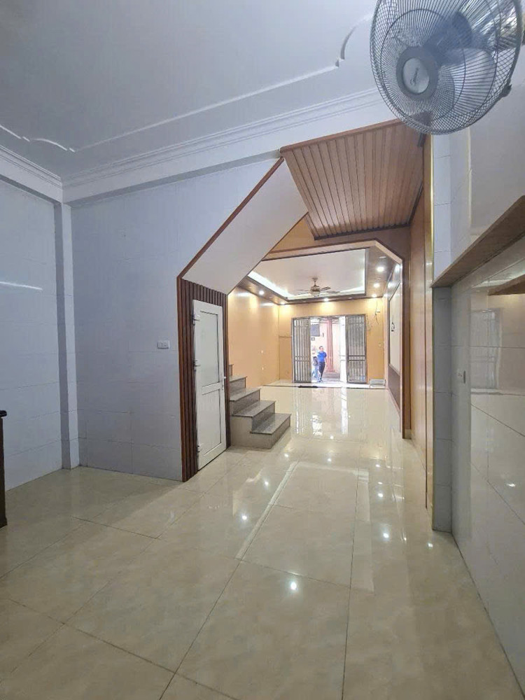 13,2 Tỷ, sở hữu nhà 4 tầng, 46m, MT 4m; tặng Full đồ; ngõ thông, ô tô qua nhà