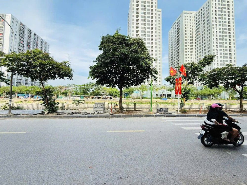 16,2 Tỷ, sở hữu nhà mặt phố Kim Giang 52m, MT 4,5m; xây nhà cao tầng, kinh doanh lý tưởng