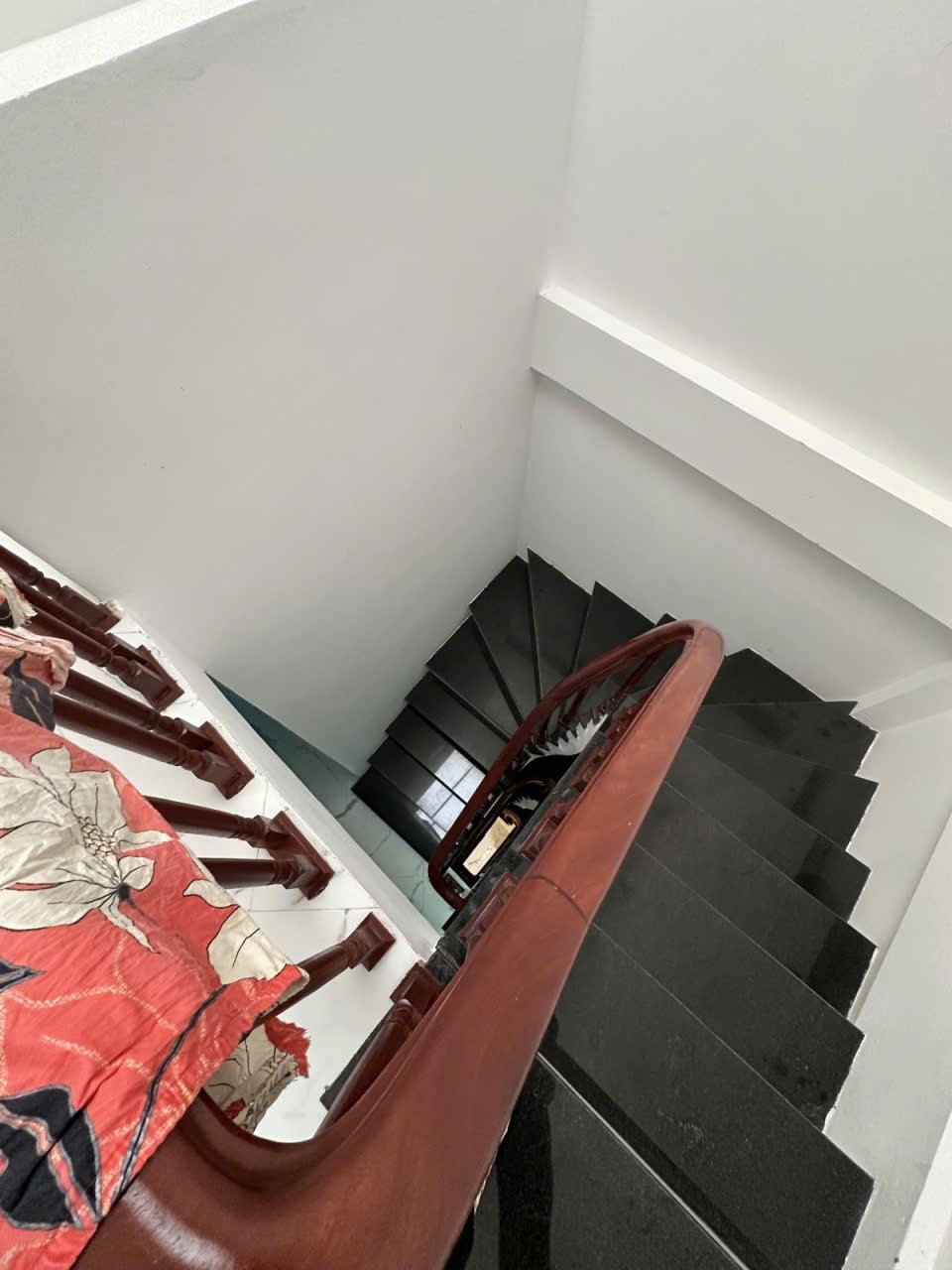 Bán Gấp Nhà 4 Tầng Biên Giang, Hà Đông - Giá Rẻ, Pháp Lý Chuẩn