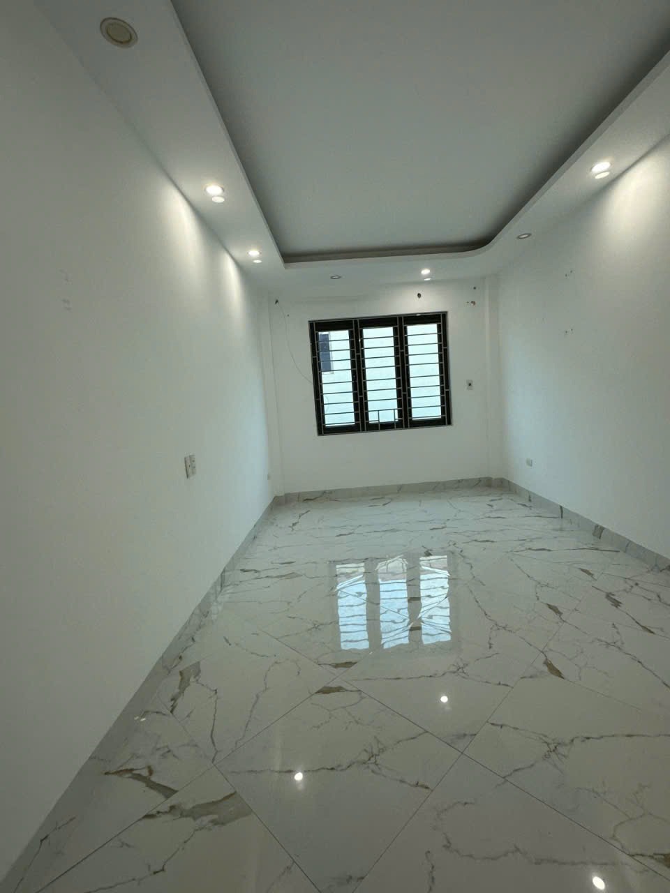 Bán Gấp Nhà 4 Tầng Biên Giang, Hà Đông - Giá Rẻ, Pháp Lý Chuẩn