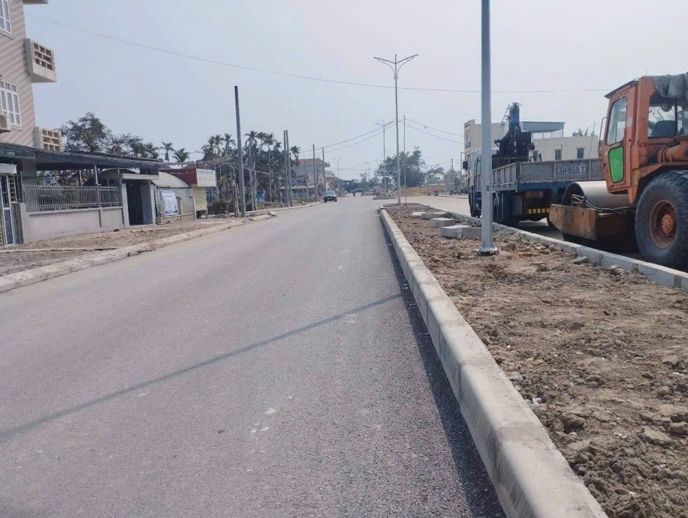 ĐẤT MẶT ĐƯỜNG HẢI PHONG – 95.3M² GIÁ CHỈ 4.8X TỶ – LÔ HIẾM TRỤC CHÍNH VINHOMES DƯƠNG KINH  ZALO