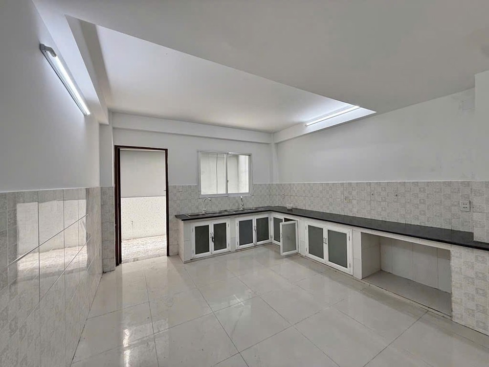 4❌25m, BÁN TOÀ CHDV 6 TẦNG, 20P, ĐƯỜNG 10M, DƯƠNG QUẢNG HÀM, P5 GÒ VẤP, 16 TỶ HƠN