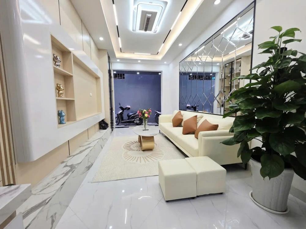 Bán nhà ngõ Đại La, Hai Bà Trưng - 30m2, 4 tầng, giá 6.99 tỷ