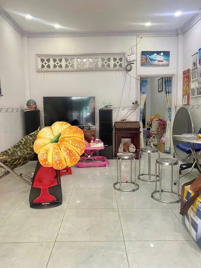 Nhà HXH Bình Long, Tân Phú - 52m2, 2 Tầng, Giá 4.85 Tỷ