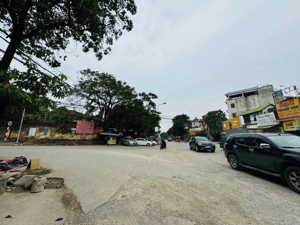HÀNG FO ĐƯỜNG TO 80M TẠI ĐÔNG SƠN-CHƯƠNG MỸ-HÀ NỘI