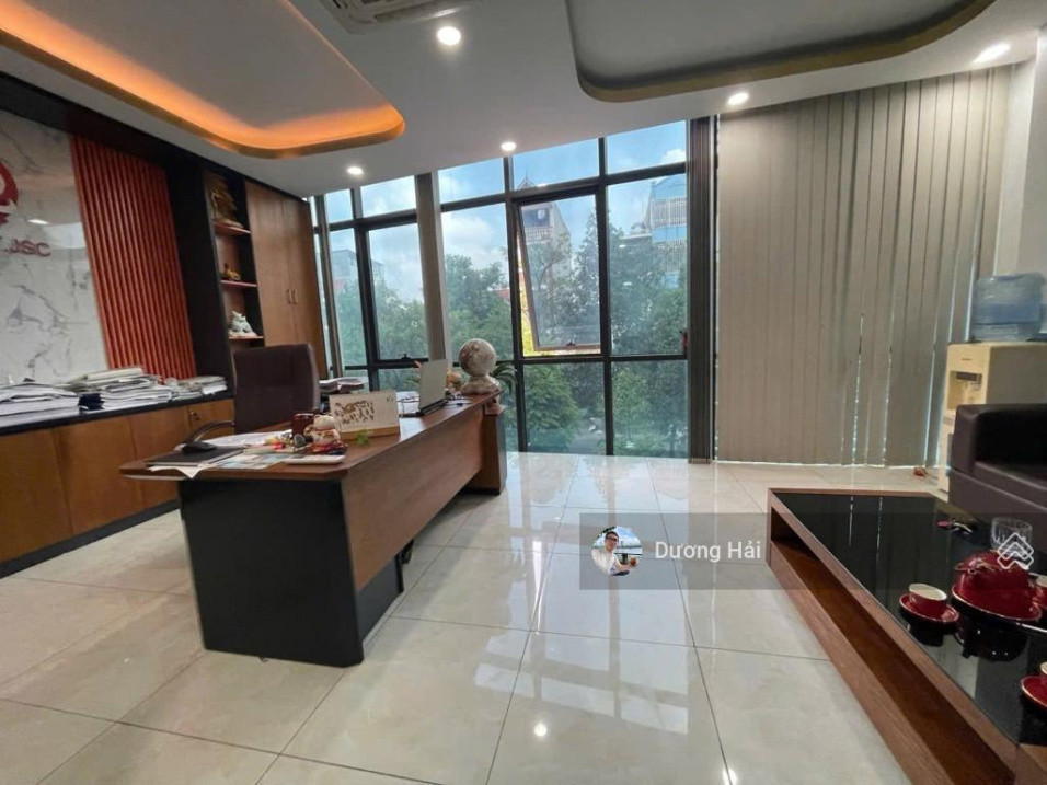 Bán nhà phố Nguyễn Khánh Toàn - Cầu Giấy - 180m 10 Tầng - Ô Tô Tránh Thông KDVP Dòng tiền 3 tỷ/N