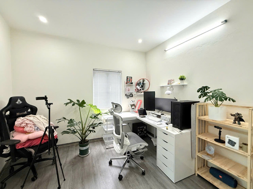 NHÀ ĐẸP GIÁ TỐT CHỐT GẤP - NGÕ THÔNG- GẦN HỒ - TẦM TIỀN QUÁ NHIỀU KHÁCH MUA- Linh Quang 44 m, 5