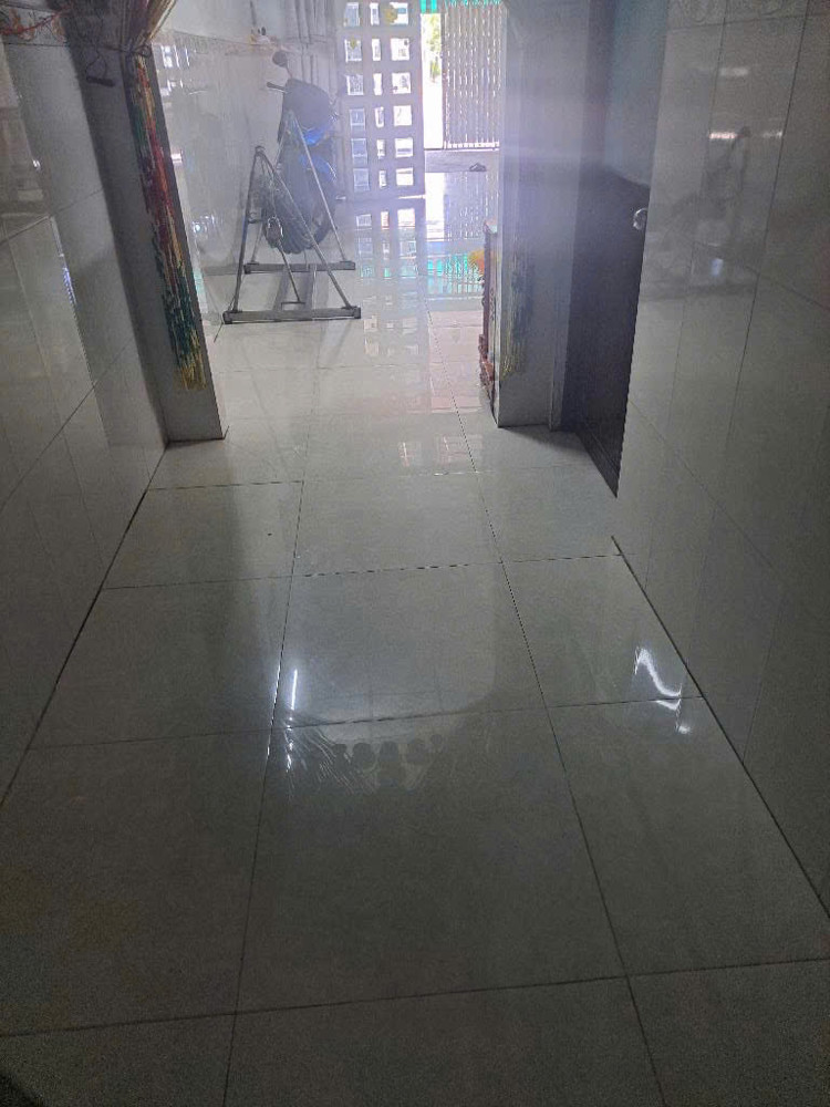 NHÀ MẶT TIỀN LÊ VĂN KHƯƠNG, QUẬN 12 NGANG 5M NHĨNH NHẸ 10₫