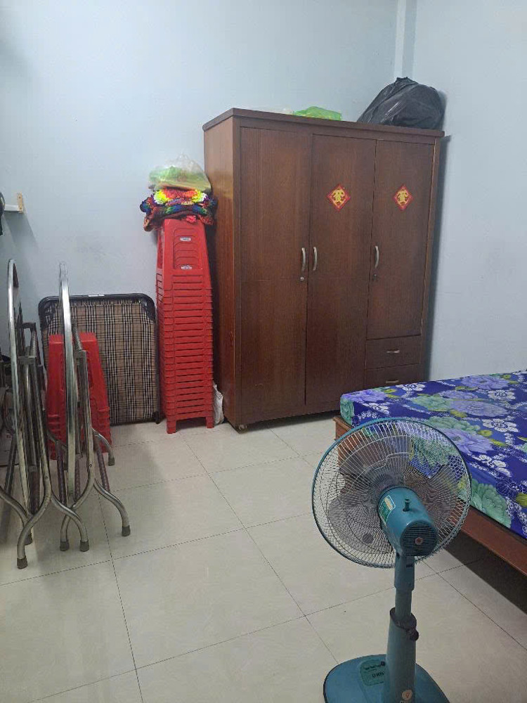BÁN NHÀ CẤP 4 (5x28) MẶT TIỀN LÊ VĂN KHƯƠNG, QUẬN 12 GIÁ CHỈ 10 TỶ 200 CHỐT