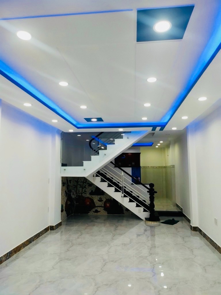 Bán Nhà Hẻm Xe Hơi 6m Nguyễn Văn Khối, Gò Vấp - 60m² - 3 Tầng - 4 PN - Giá 6.7 Tỷ