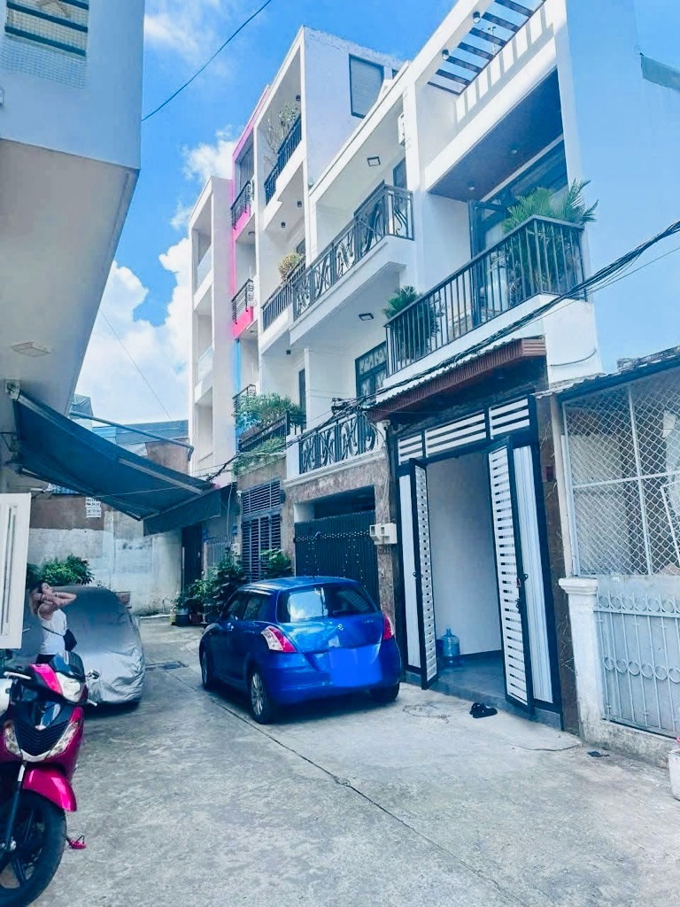 Bán Nhà Hẻm Xe Hơi 6m Nguyễn Văn Khối, Gò Vấp - 60m² - 3 Tầng - 4 PN - Giá 6.7 Tỷ