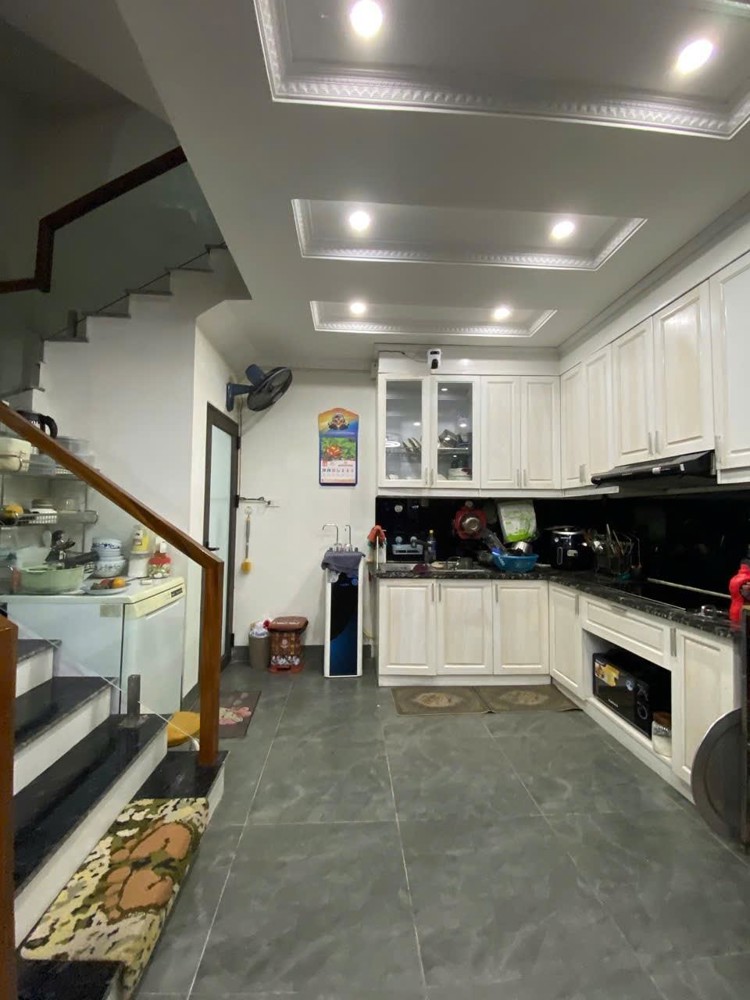 Bán Nhà Thạch Bàn 52m² x 6 Tầng – Mặt Tiền 5.9m – Chỉ 7.7 Tỷ, Ở Ngay