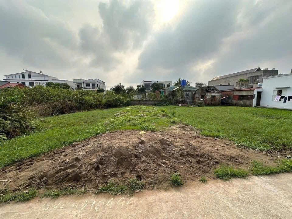 Bán đất rẻ nhất Tân Thành – 100m² vuông vắn, ngõ 5m ô tô vào tận nơi  Giá chỉ 17,5tr/m²  ZALO 0567