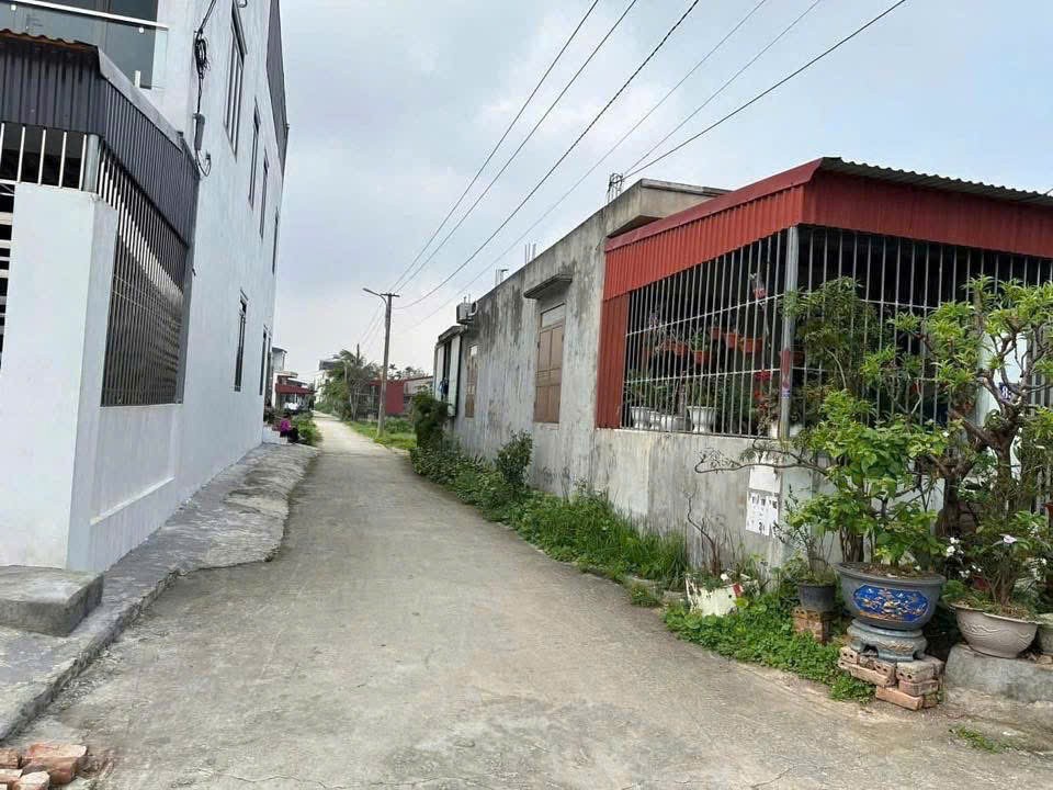 Bán đất rẻ nhất Tân Thành – 100m² vuông vắn, ngõ 5m ô tô vào tận nơi  Giá chỉ 17,5tr/m²  ZALO 0567