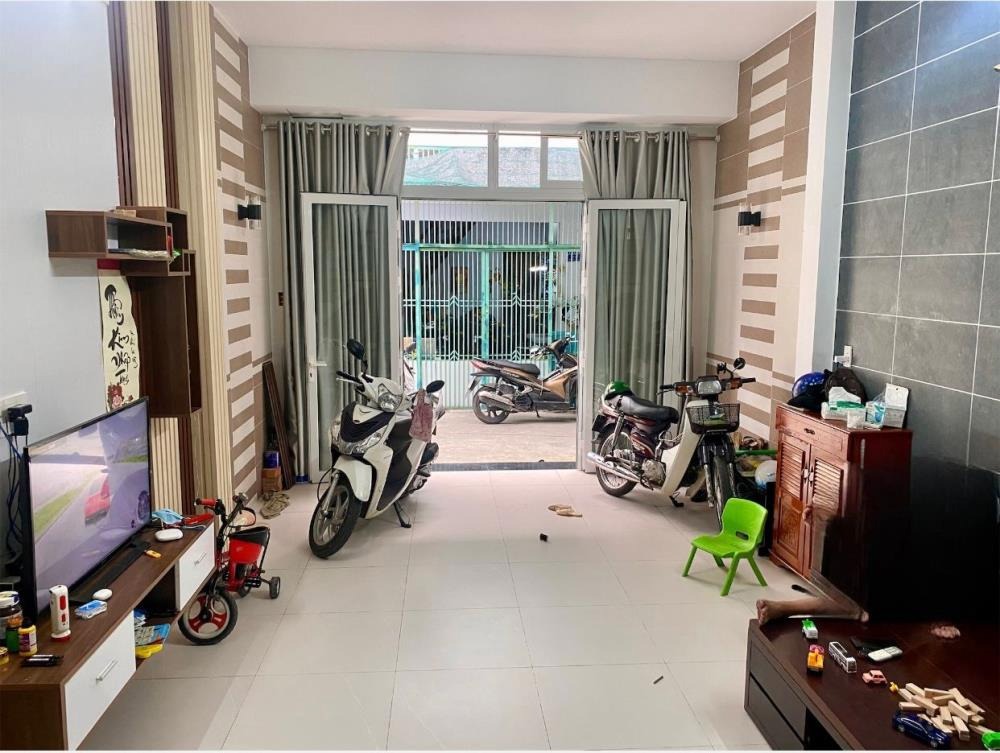 Nhà 2 Mặt Tiền Gò Dầu Tân Phú - 50m2 - 5.7 Tỷ Thương Lượng