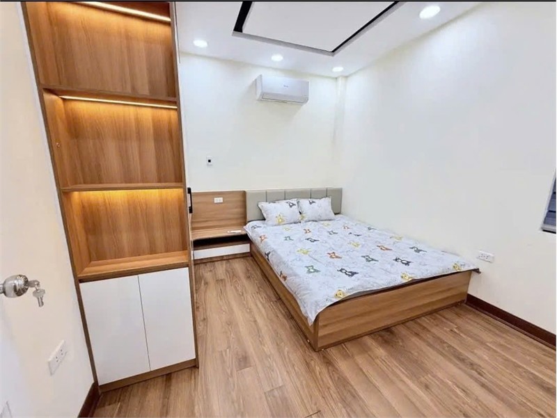 BÁN NHÀ THẠCH BÀN LONG BIÊN – 52M – 6 TẦNG – 7,7 TỶ – Ở NGAY KHÔNG CẦN NGHĨ