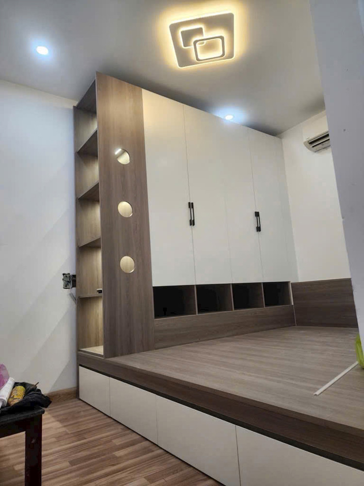 NGỘP TẮC THỞ. Cần ra gấp căn nhà mới, nội thất có sẵn. Sổ hồng sang tên nhanh, Giá TL