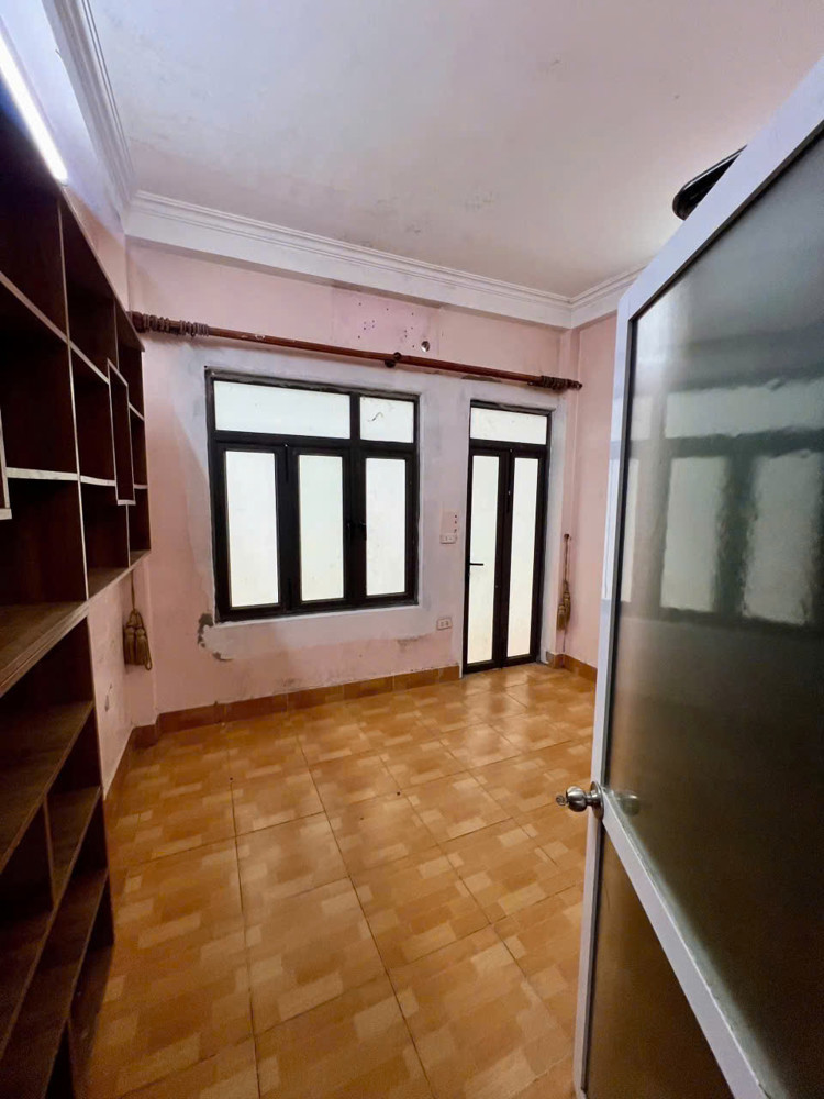 NHÀ ĐẸP DÂN XÂY 5 TẦNG  Vĩnh Hưng 35m2 X 6.4 tỷ Hoàng Mai-Hà Nội
