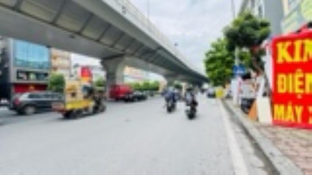 Bán tòa nhà mặt phố Trường Chinh - Lô góc - Vỉa hè - Kinh doanh đỉnh cao