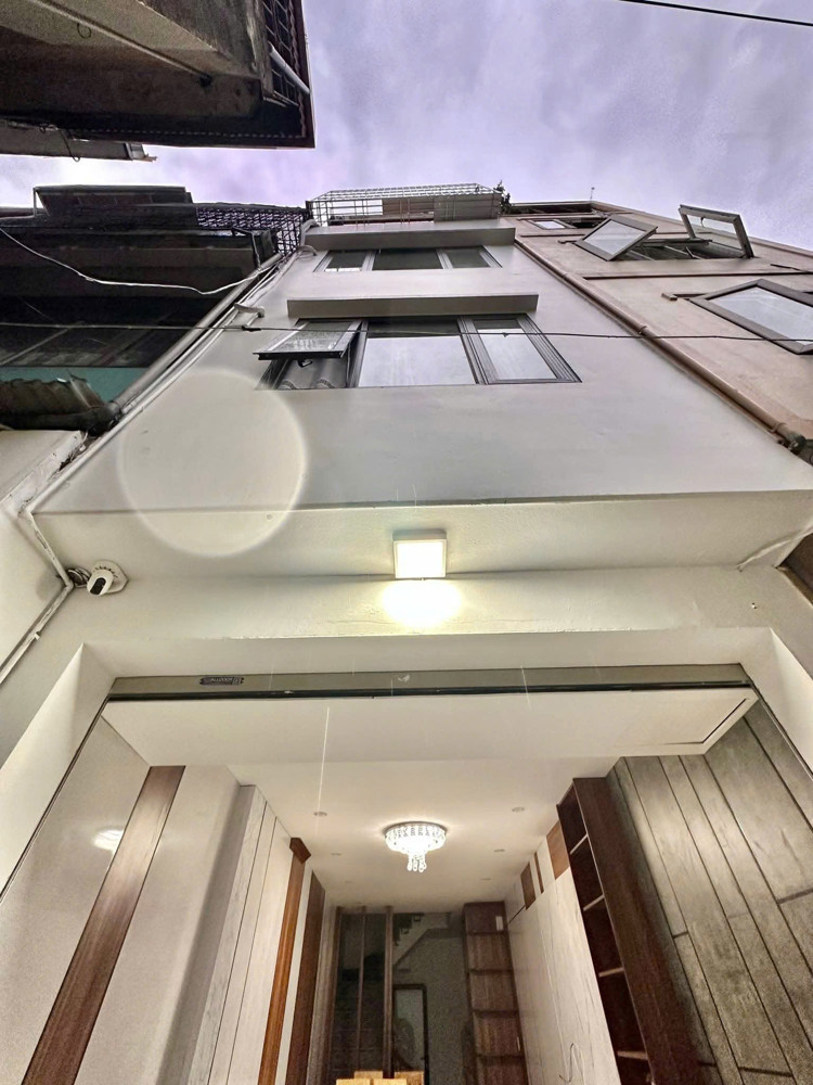 KHU VIP NGUYỄN SƠN LONG BIÊN BÁN NHÀ 6 TẦNG NHỈNH 8 TỶ