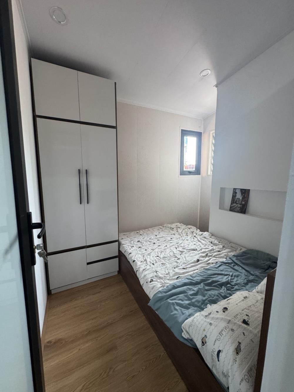 Bán Căn Hộ Tập Thể Minh Khai, Hai Bà Trưng - 2PN, Ô Tô Đỗ, Sổ Riêng